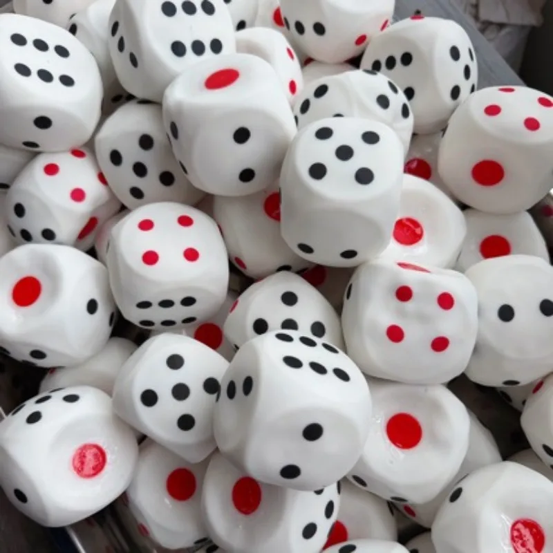 Dadi Croccanti Fatti a Mano, P - Novelty Gifts recensione e prezzo