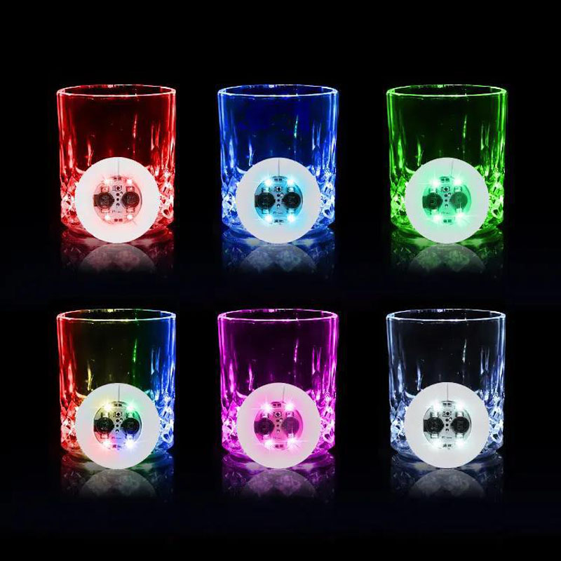 Adesivo per sottobicchieri a L - Glow In The Dark Party Glasses recensione e prezzo